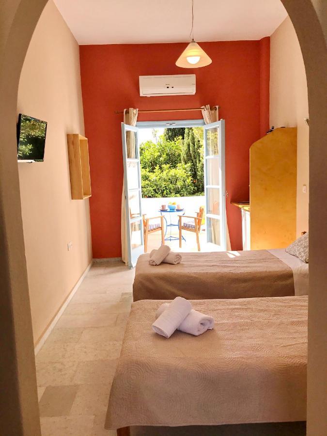 Giannakis Filoxenia Apart otel Filótion Dış mekan fotoğraf