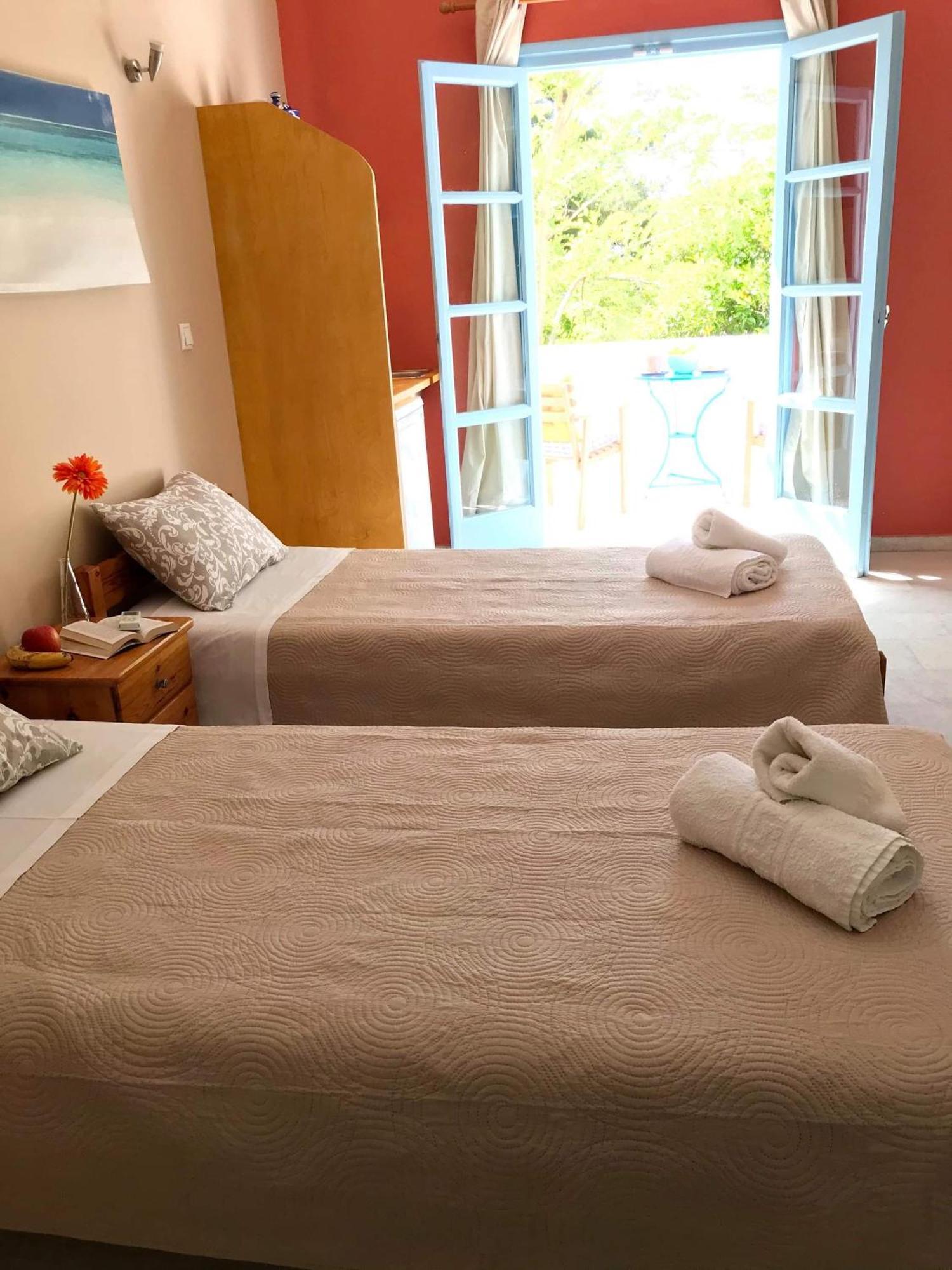 Giannakis Filoxenia Apart otel Filótion Dış mekan fotoğraf